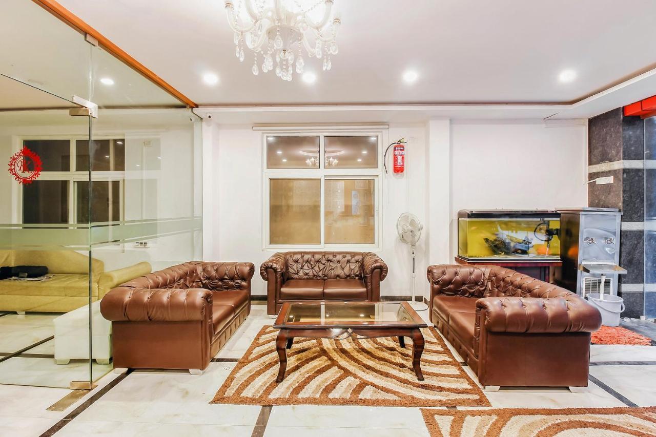 Oyo 29131 Hotel Mn Grand Шамшабад Екстериор снимка
