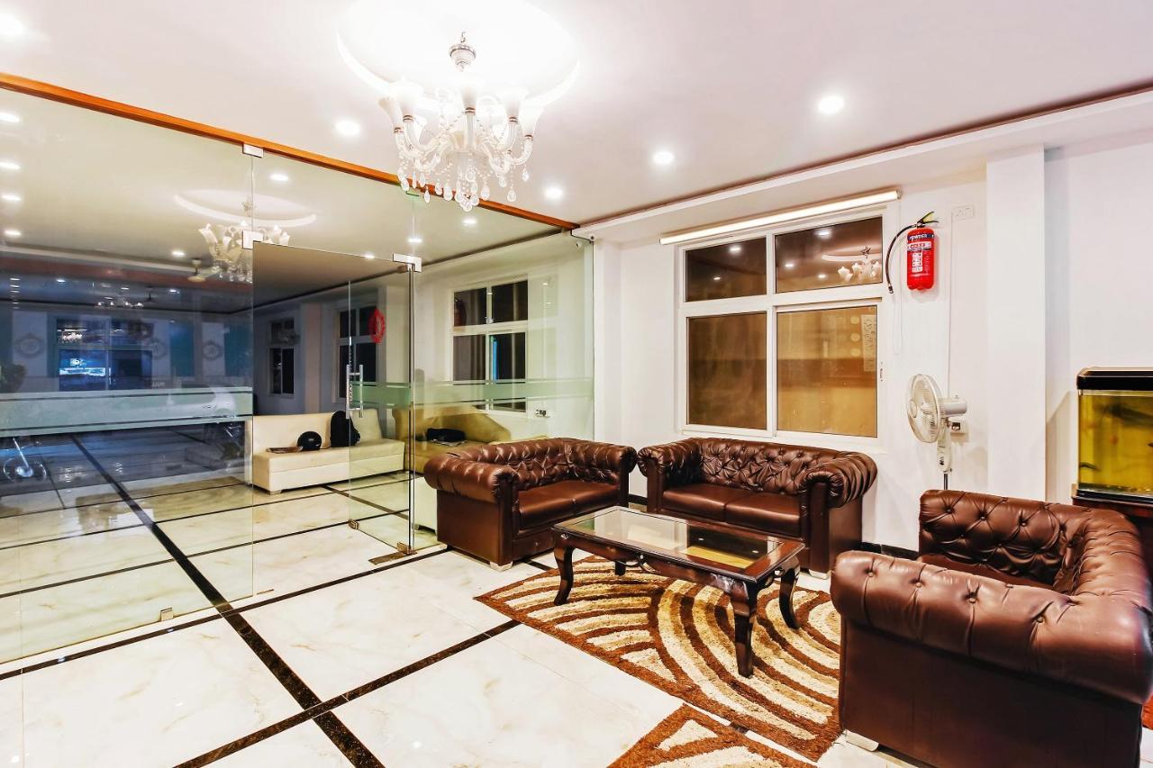 Oyo 29131 Hotel Mn Grand Шамшабад Екстериор снимка